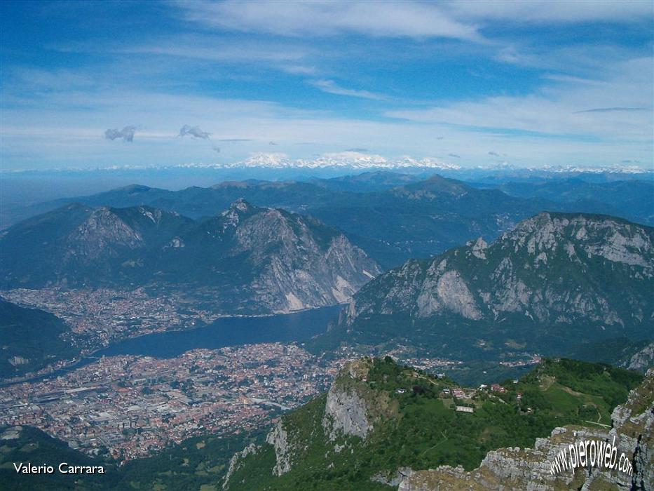 11° dalla vetta vista su Lecco, il lago.jpg